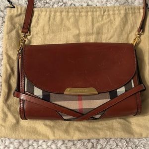 Burberry crossbody leather and canvas